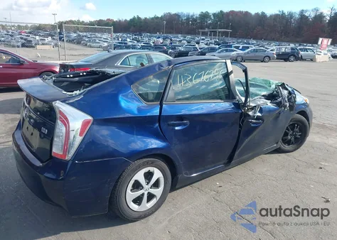 2013 Toyota Prius Four z USA, uszkodzony, nr VIN JTDKN3DUXD1703601